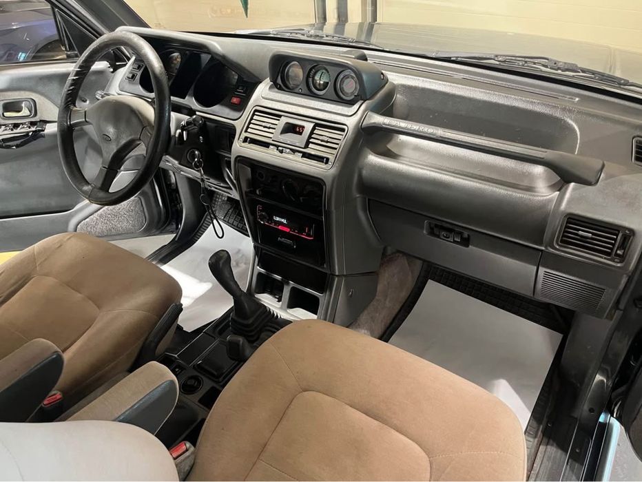 Mitsubishi Pagero GLS