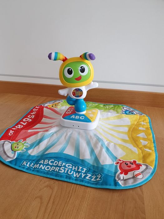 Mata edukacyjna z pieskiem Bebo, Fisher Price