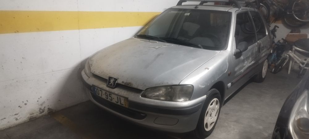 Peugeot 196 green 1.0