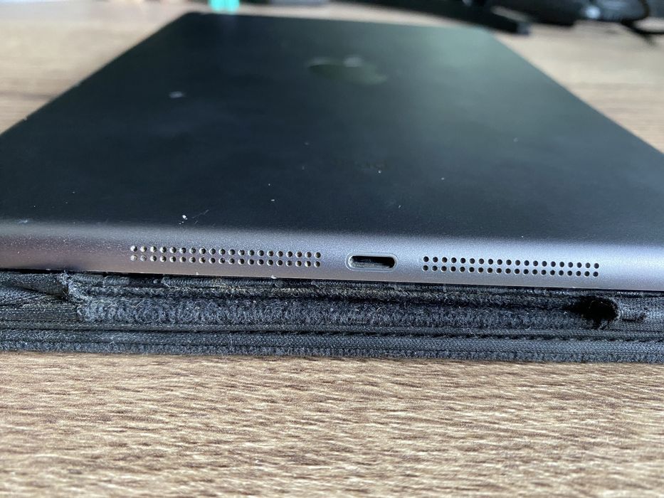 Tablet Apple Ipad Air A1475 (1st gen) 16GB Cellular Space Gray