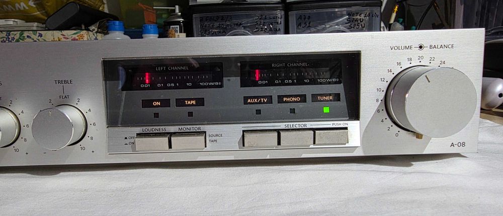 Amplificador ONKYO A-08    100% Funcional
