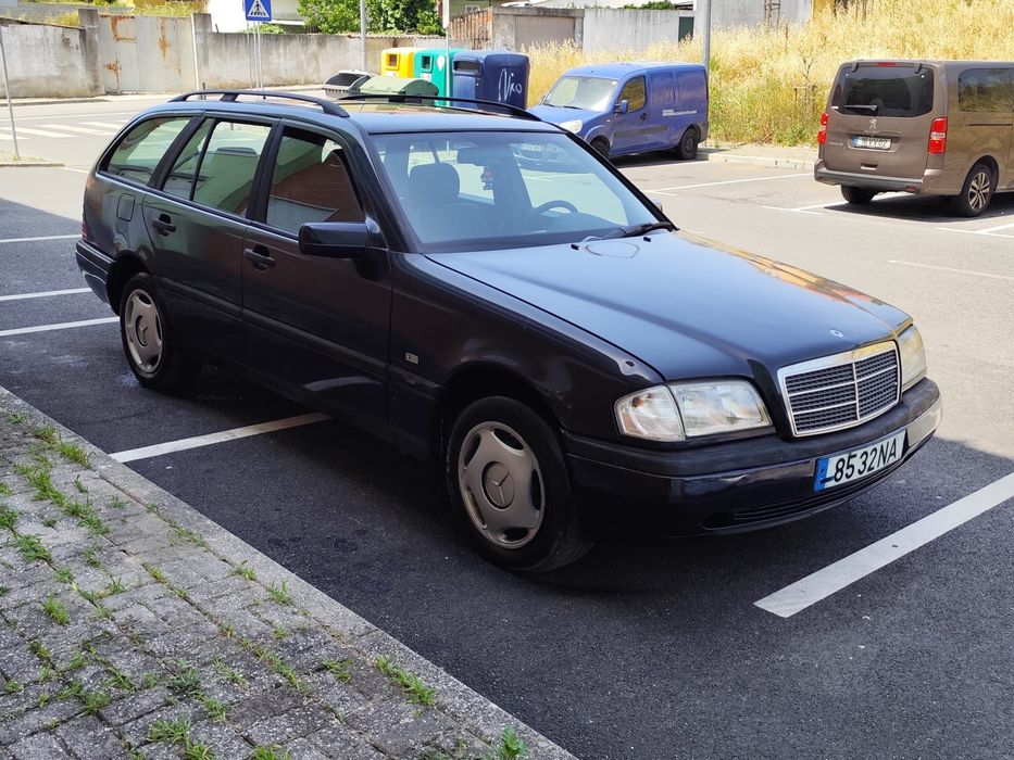 *** RESERVADA***    Mercedes C220 SW - 1998