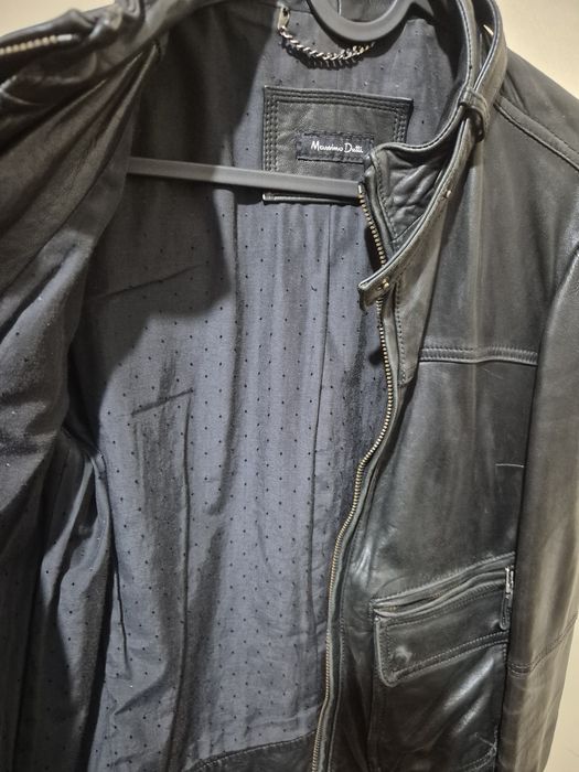 Jaqueta / Blusão de Pele Massimo Dutti Feminina - Preto - Tam. XS (32)