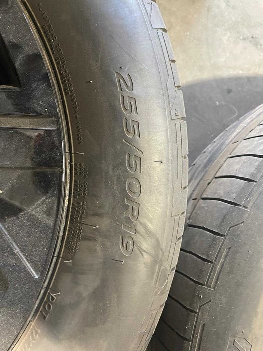Jantes Ferro C/Tampão ID4 R19"