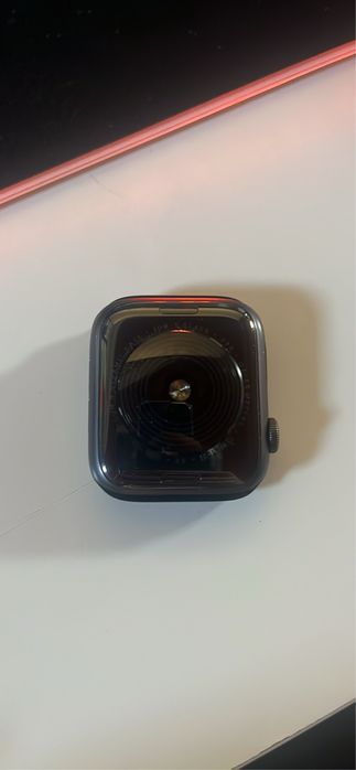 Apple watch SE 44mm 2020