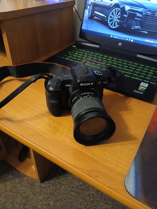 SONY A200 фотоапарат сони а200