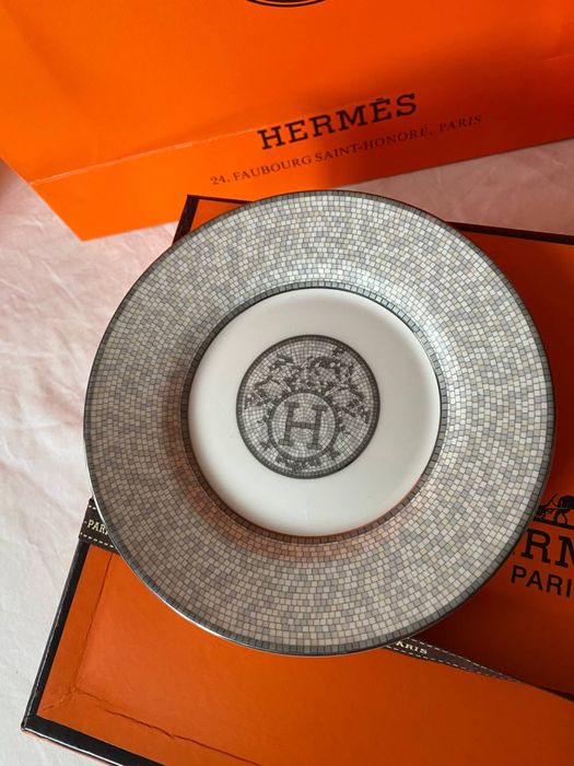 Набір посуду Hermes