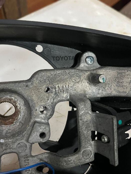 Volante toyota hilux