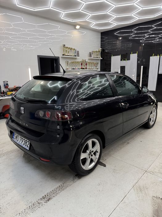 Seat ibiza 1.4 benzyna 2006r klima
