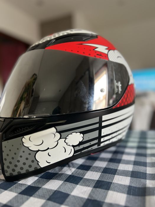 Capacete AGU ( 2x usado apenas)