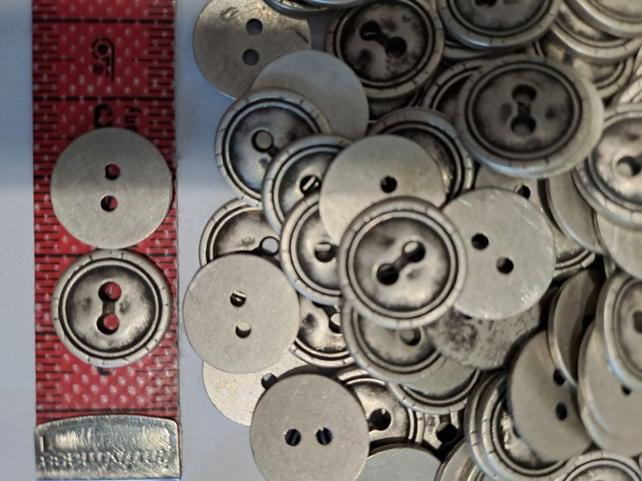 Guziczki metalowe, 100 szt