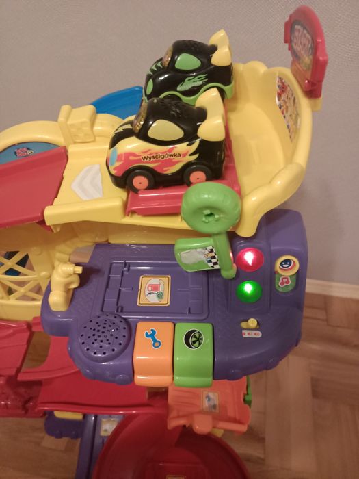 Tor vtech. Autka gratis