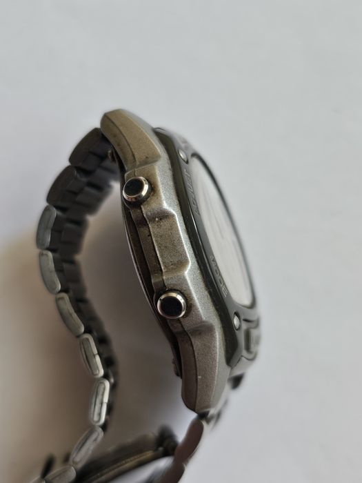 Часы Casio W-94H