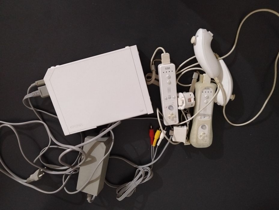 Duas Game Boy e Uma Nintendo