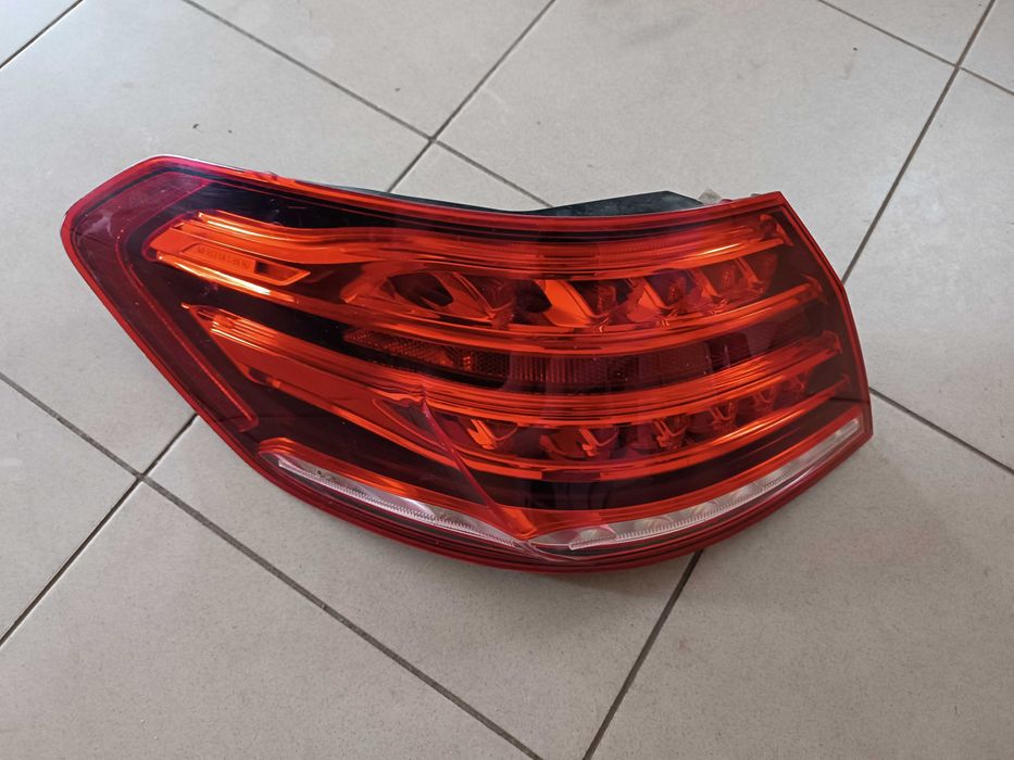 Mercedes-Benz E W212, 2014 - 2016 Lampa Led lewa tylna USA