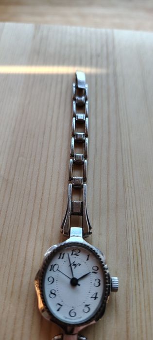 Zegarek damski ŁUCZ