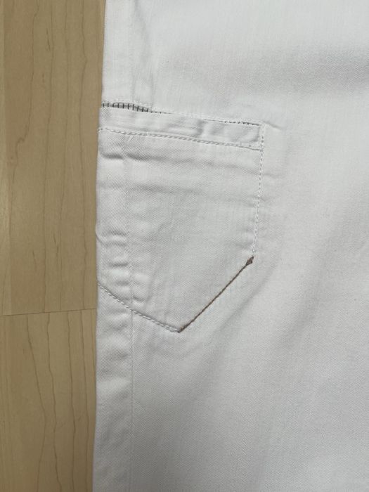 Białe ogrodniczki jeans  DKNY r. XS