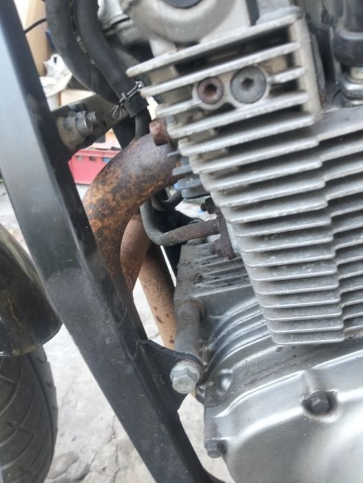 Suzuki GS 500 silnik