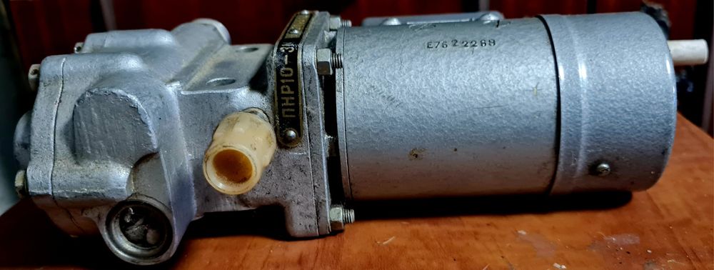 Насос авиационный МУ-102А