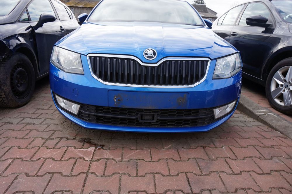 MASKA ZDERZAK BŁOTNIKI LAMPY OCTAVIA III 5E5 LF5W RADAR SPRYSKI SKODA 2012-2016 NIEBIESKI PRZÓD KOMPLETNY