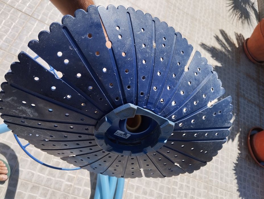 Aspirador de piscina