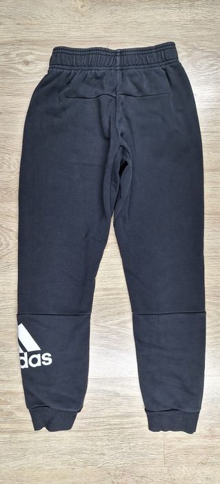 Adidas spodnie dresowe dresy czarne 134- 140