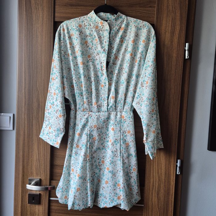 Sukienka kwiaty nowa