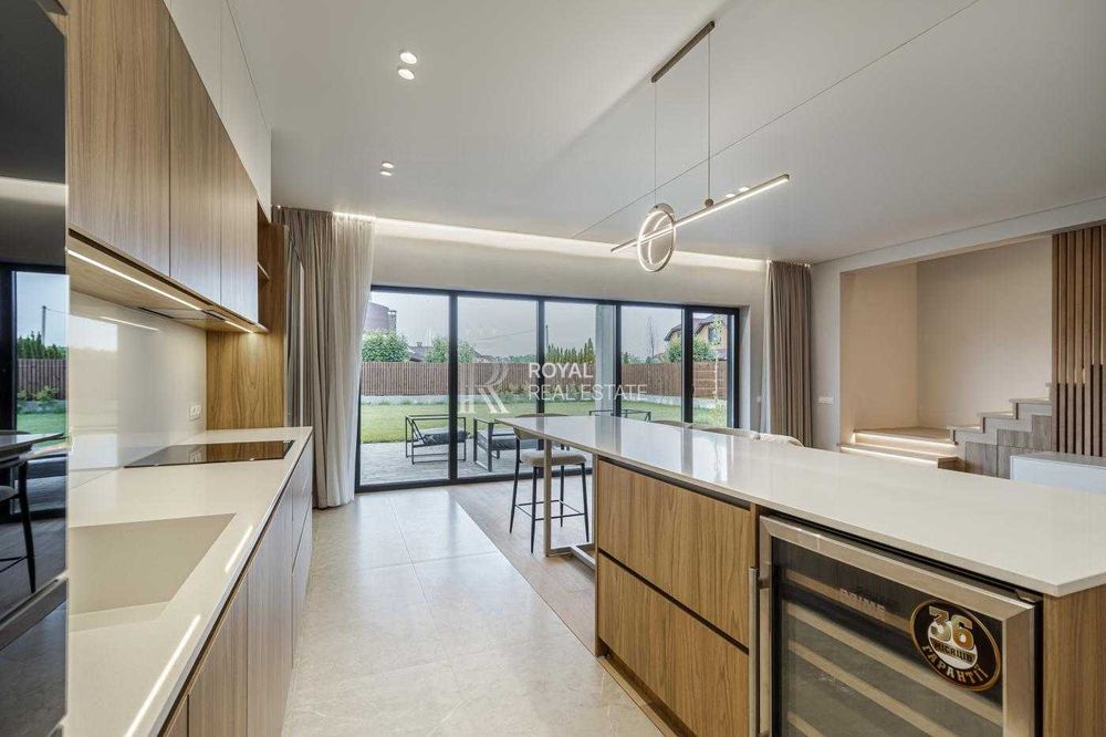 Продаж Будинок 192м2 5кімн 7соток Крушинка Газ