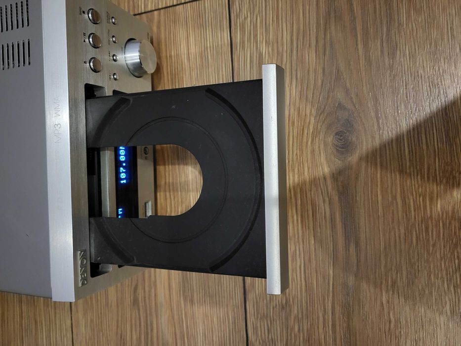 Wieża mini Denon M38 srebrna + 2xgłośniki M37 czarne