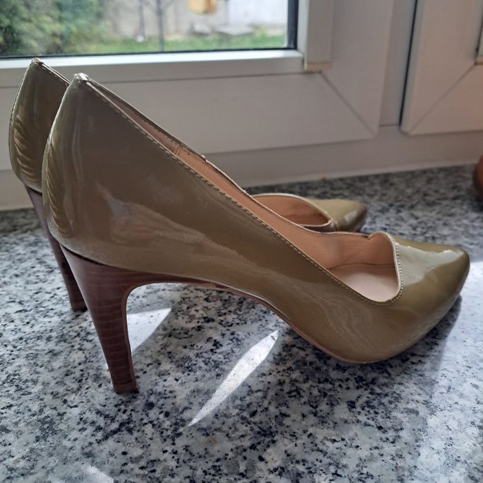 Szpilki ze skórki Diana Ferrari