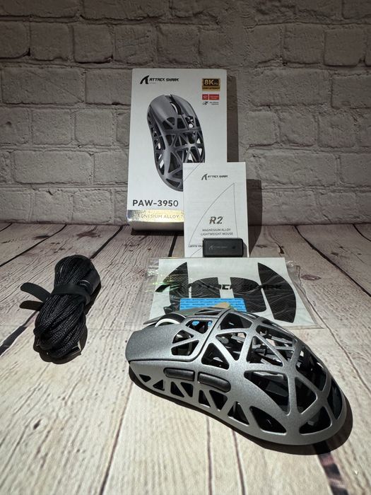 Миша Attack Shark R2 з магниєвого сплаву