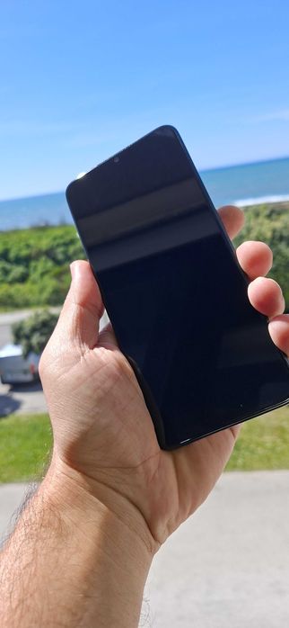 Telemóvel OPPO A78 5G ecrã 90hz bateria:5000mAh(rápida) avaliado: 180€