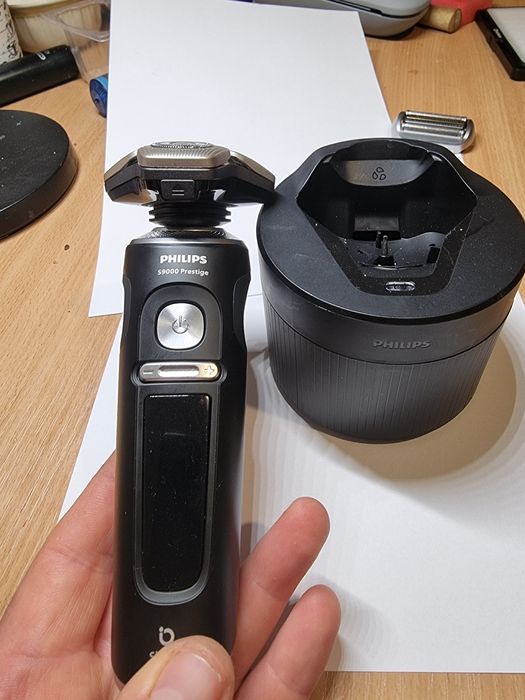 Golarka PHILIPS Series 9000 SP9840