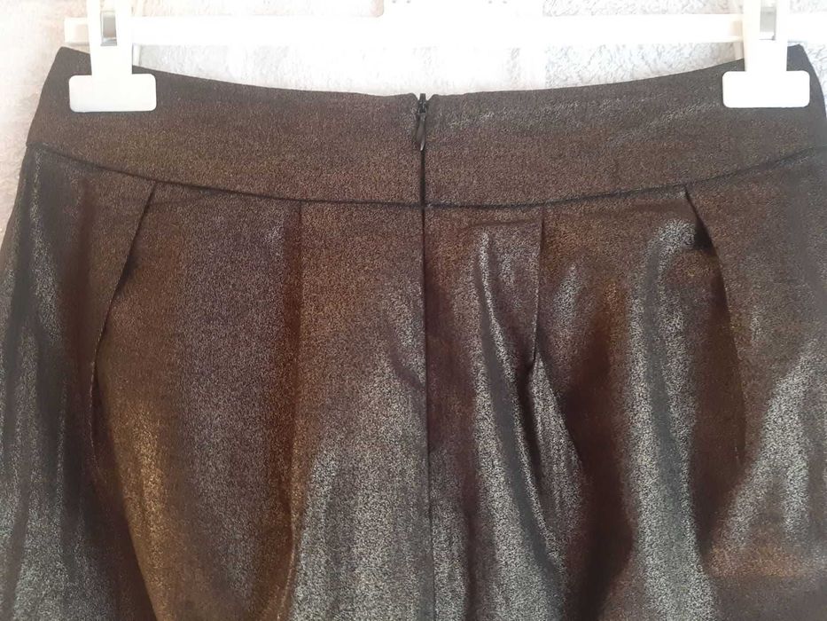 Spódnica mini imprezowa, czarno - złota,100 % bawełna, Troll, r. XS