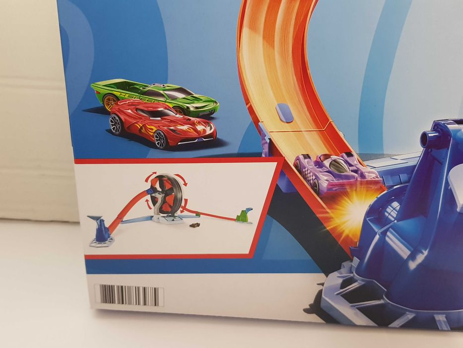 Katapulta dla auto HOT WHEELS zakręcona opona tor wyścigowy