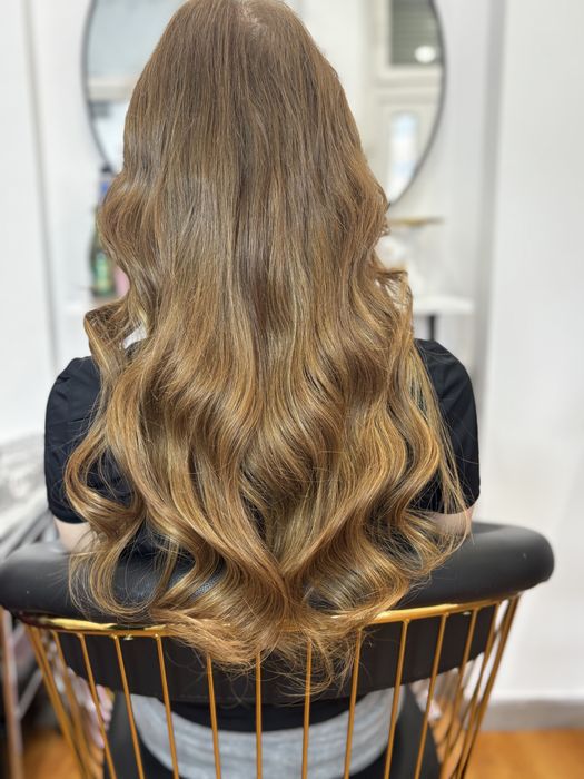 Przedłużanie Włosów