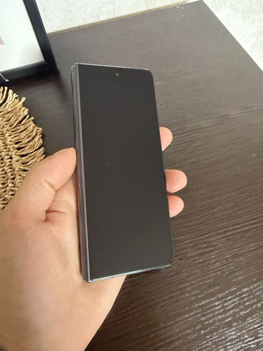 Samsung fold 5 12/512gb
