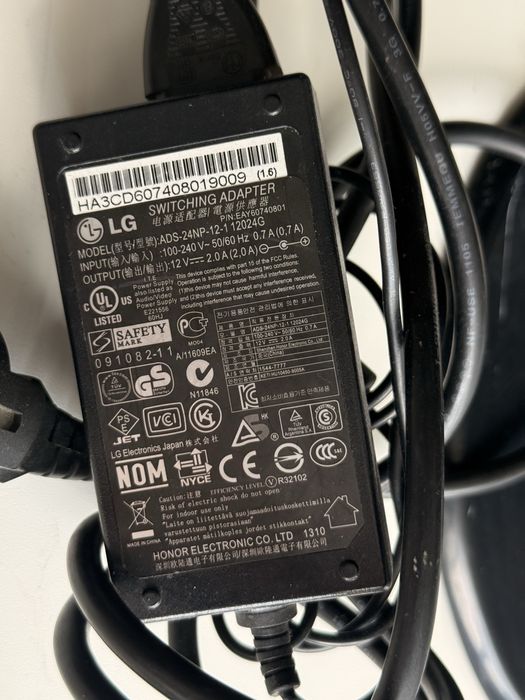 Монітор LG Flatron W1943SE
