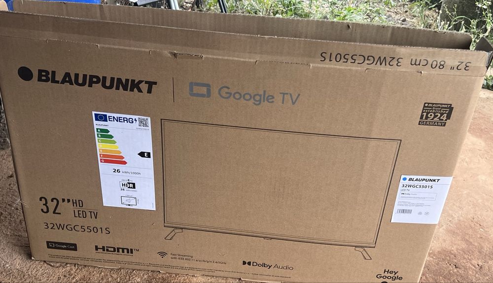 Vendo TV LED 32 polegadas como nova