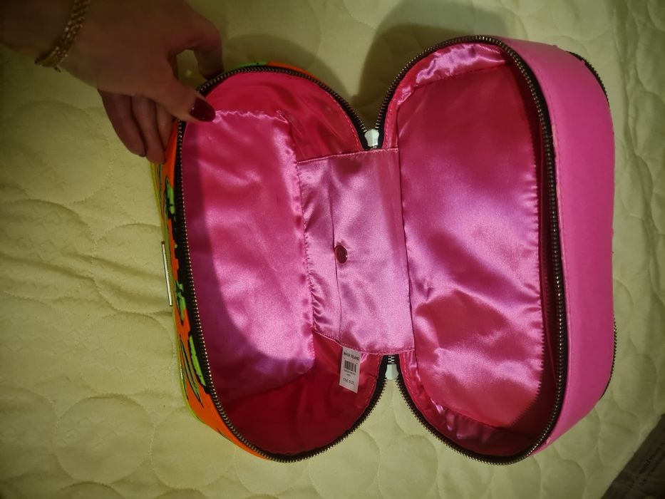 Косметичка двухярусна