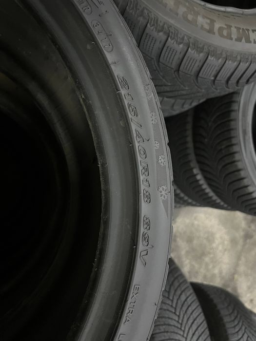 Автошини зимові NEXEN 215/40/18 (4 шт) Резина,Колеса,Гума,Скати,Шини