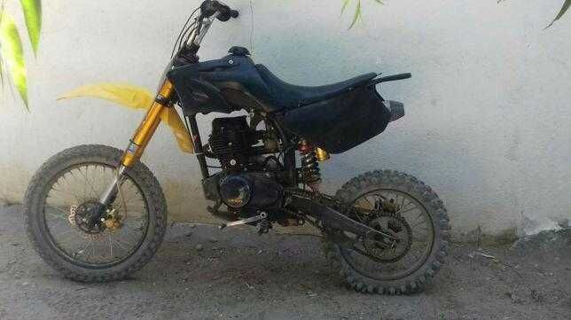 Pitbike 200cc a 4 tempos