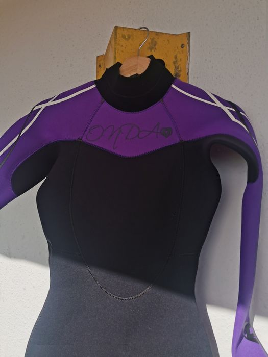 Fato surf mulher