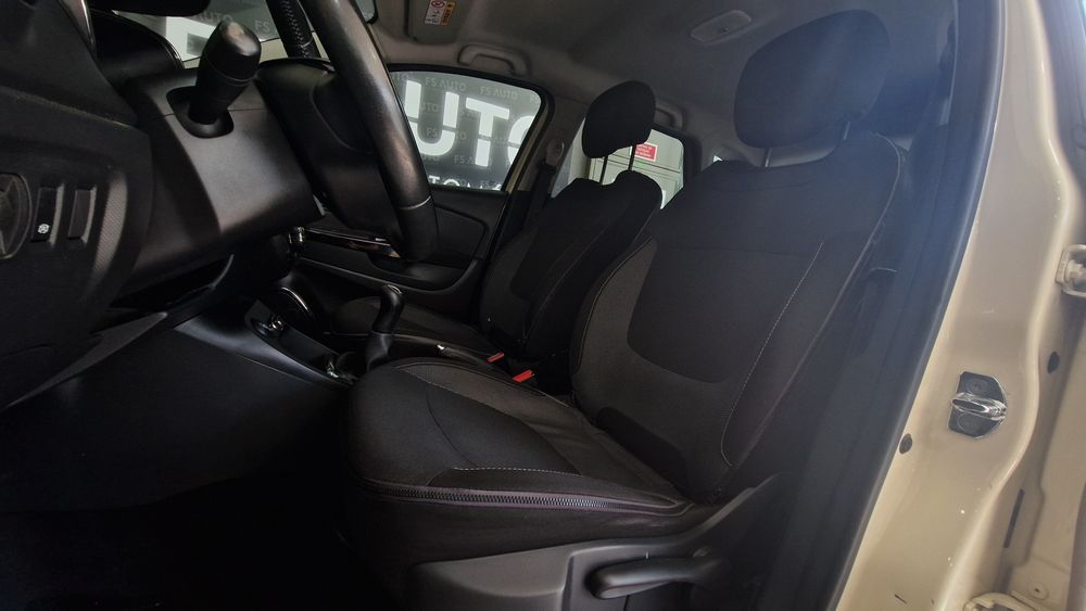Renault Captur 1.5 dCI 90 Intens. *DESDE 182€ MÊS*