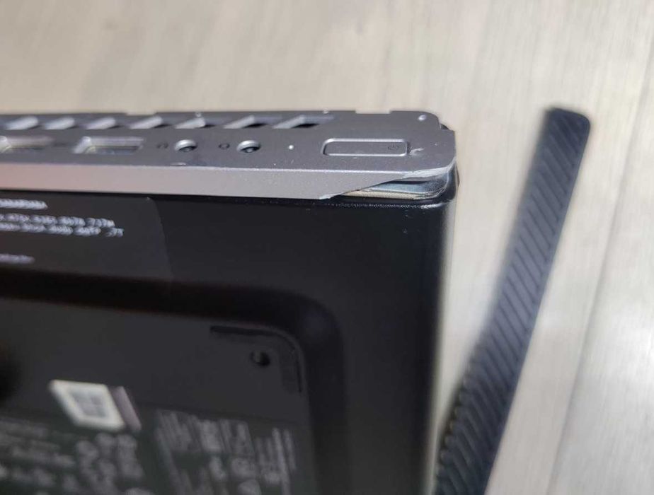 HP ProDesk 405 G4 Mini AMD Ryzen 5 PRO 2400GE 0GB RAM 0GB SSD Wi-Fi