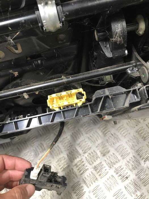 Fotel Lewy  Przedni kierowcy Mercedes ML W164 Elektryczny Europa