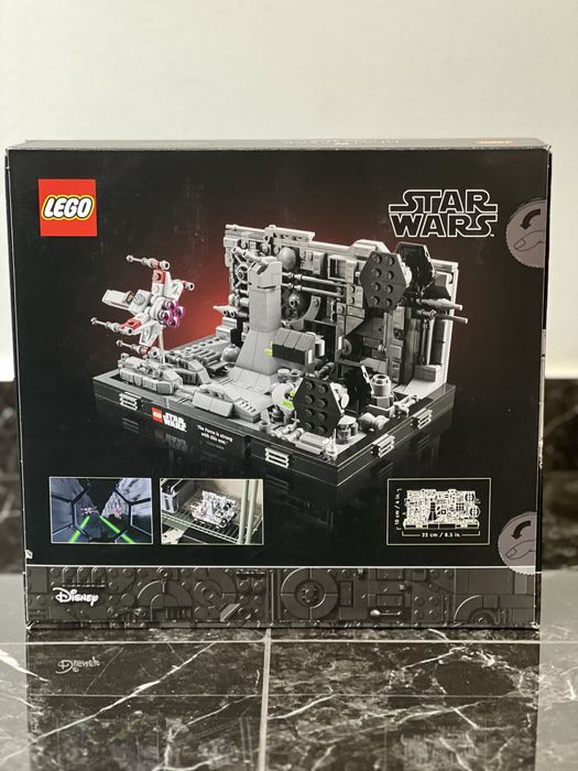 Конструктор LEGO Діорама «Політ над Зіркою Смерті» (75329) Акція !