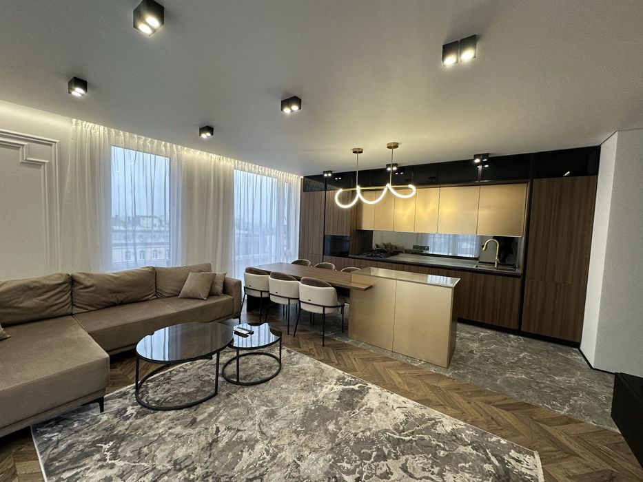 Видова 2 км квартири з терасою у самому серці міста — ЖК «Авторський»