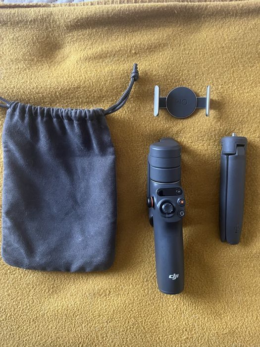 Gimbal dji osmo mobile