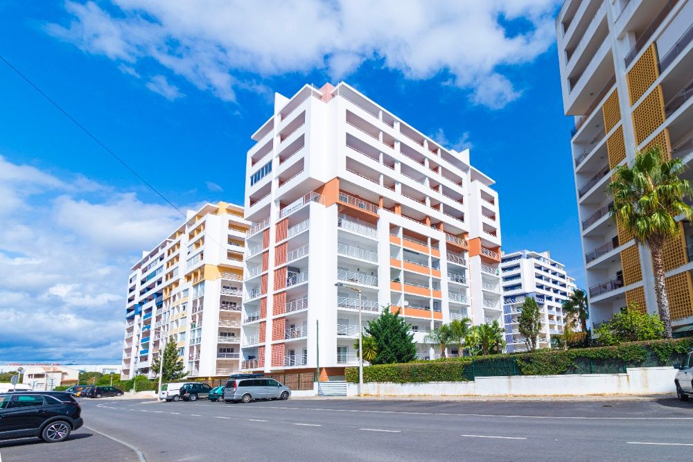 T2 Praia da Rocha,piscina e garagem